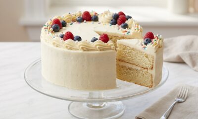 The Best Vanilla Cake Recipe for a Fluffy Cake
